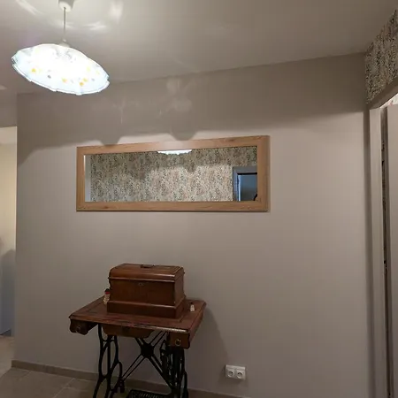 Εξοχικό σπίτι Chaleureux A Nixeville, Pres De Verdun - Fr-1-585-174 *